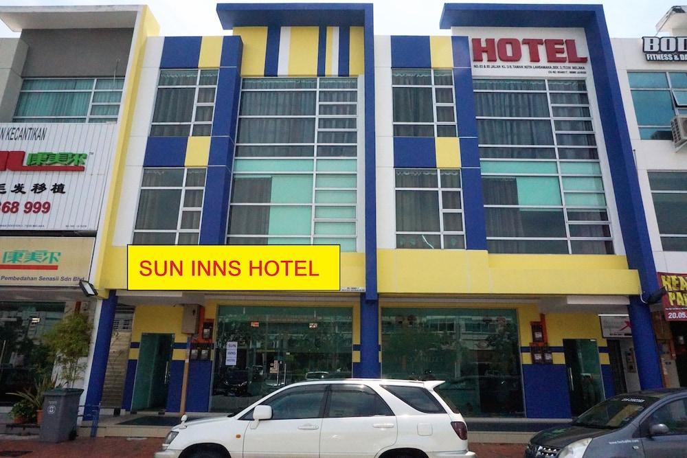 Sun Inns Hotel Laksamana Malacca Extérieur photo