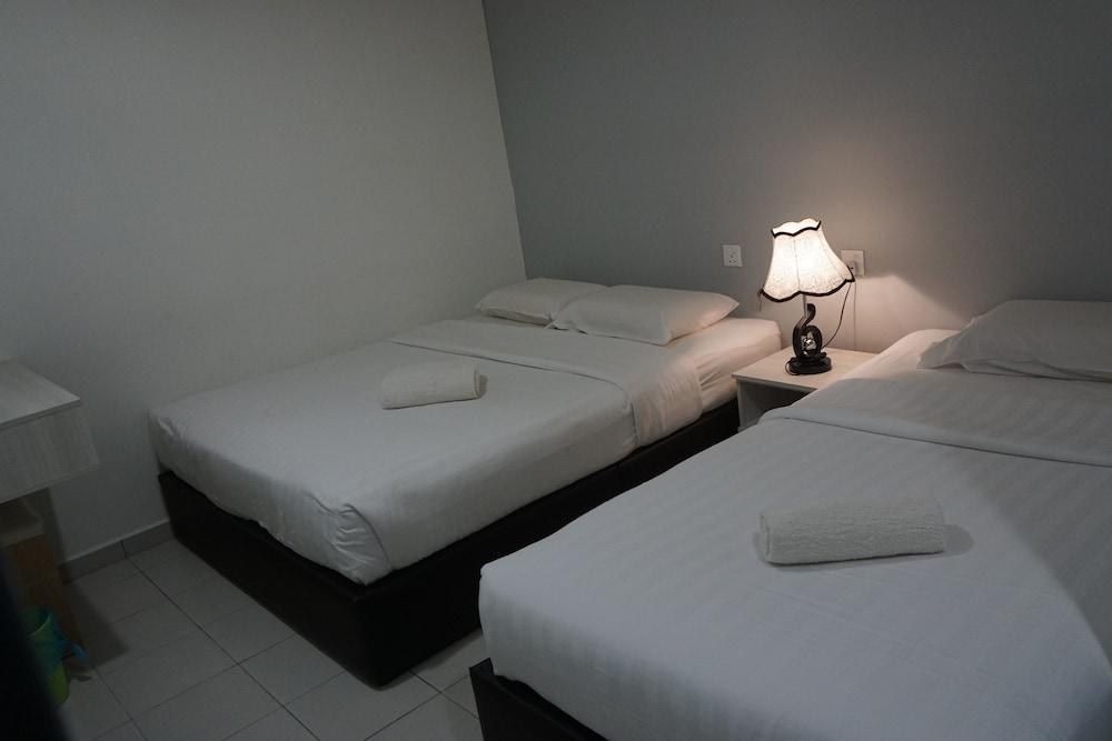 Sun Inns Hotel Laksamana Malacca Extérieur photo